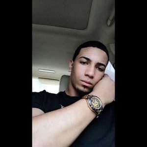 Meet your Posher, Andres